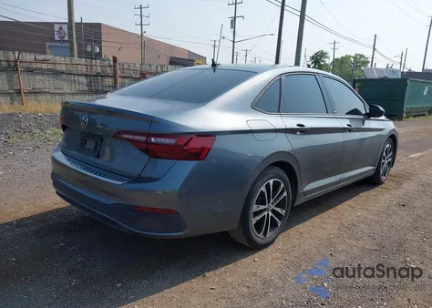 2024 Volkswagen Jetta 1.5T Sport из США, поврежденный, VIN 3VWBM7BU0RM035974